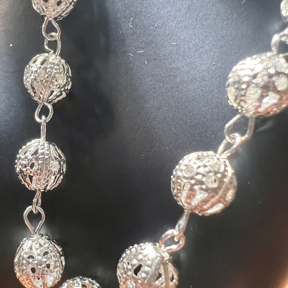 NWOT Elegant Silver Bracelet Handmade in Spain/Artisan, Lightweight Design - Picture 2 of 12